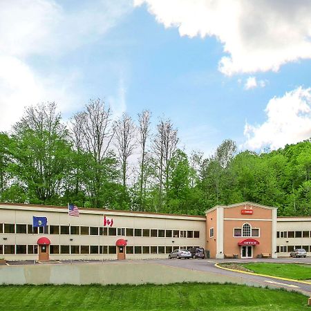 Econo Lodge Montpelier I-89 Екстериор снимка