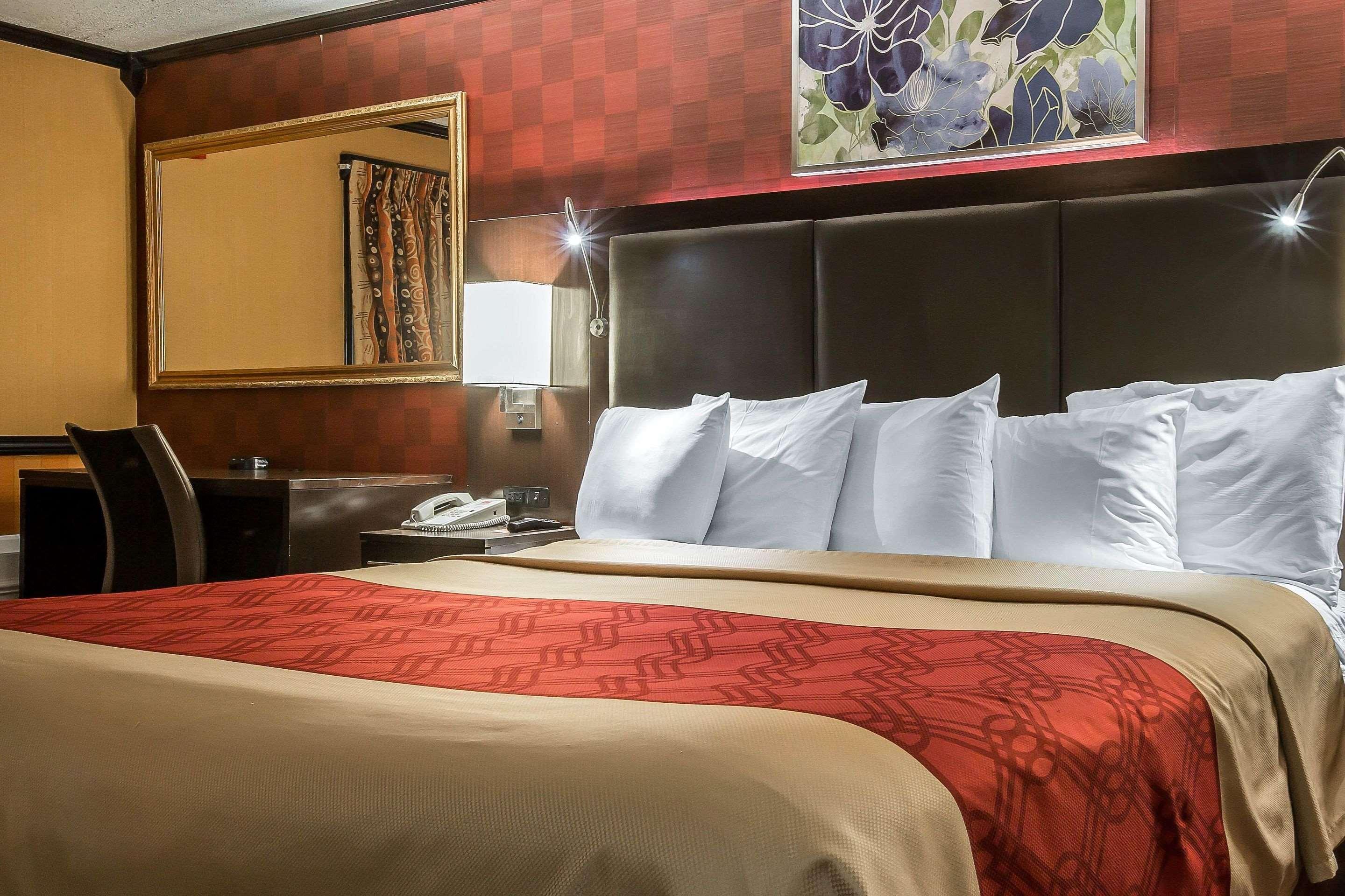 Econo Lodge Montpelier I-89 Екстериор снимка