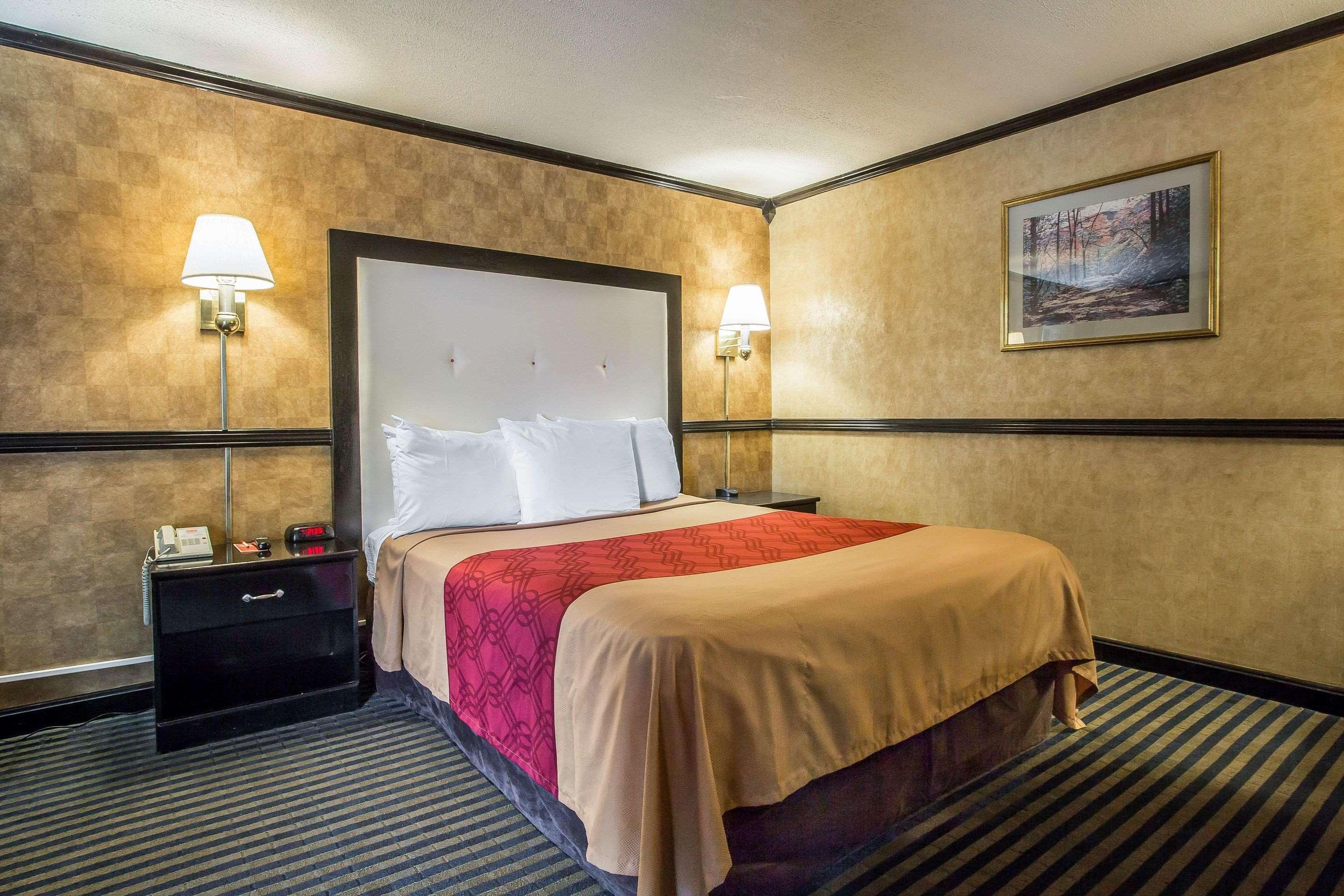 Econo Lodge Montpelier I-89 Екстериор снимка