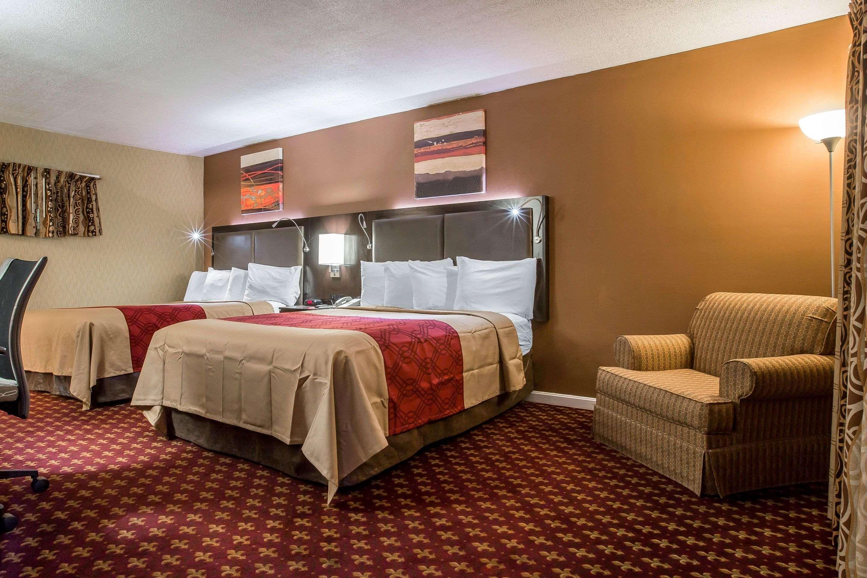 Econo Lodge Montpelier I-89 Екстериор снимка