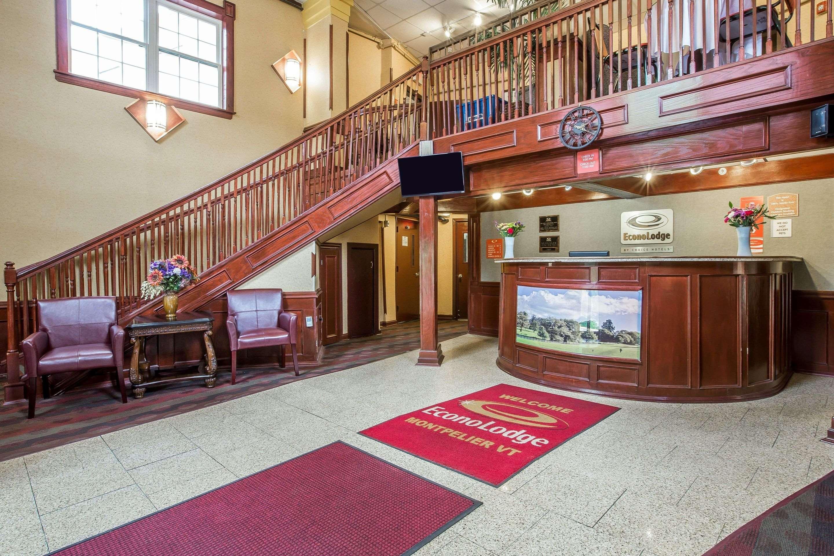 Econo Lodge Montpelier I-89 Екстериор снимка
