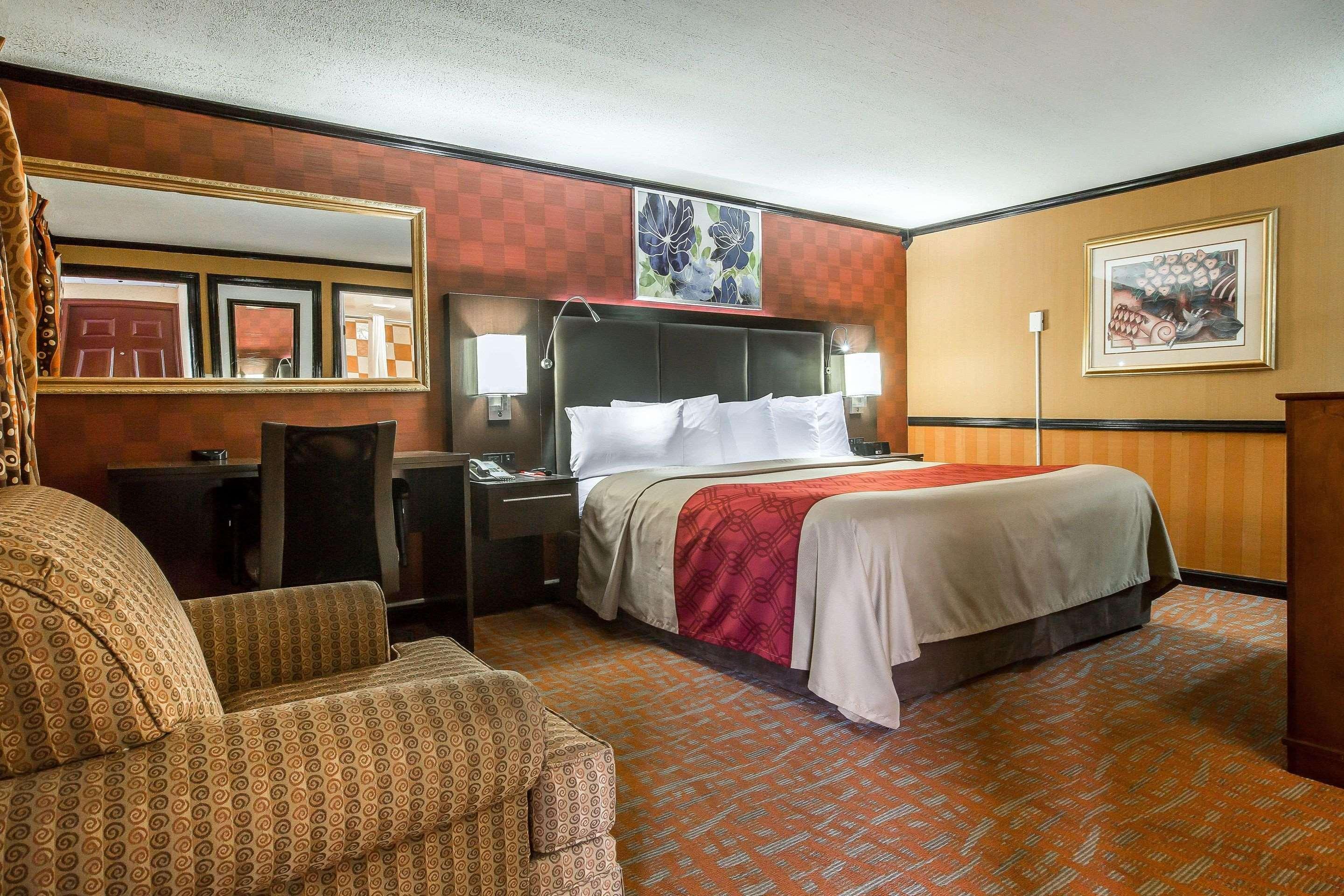 Econo Lodge Montpelier I-89 Екстериор снимка