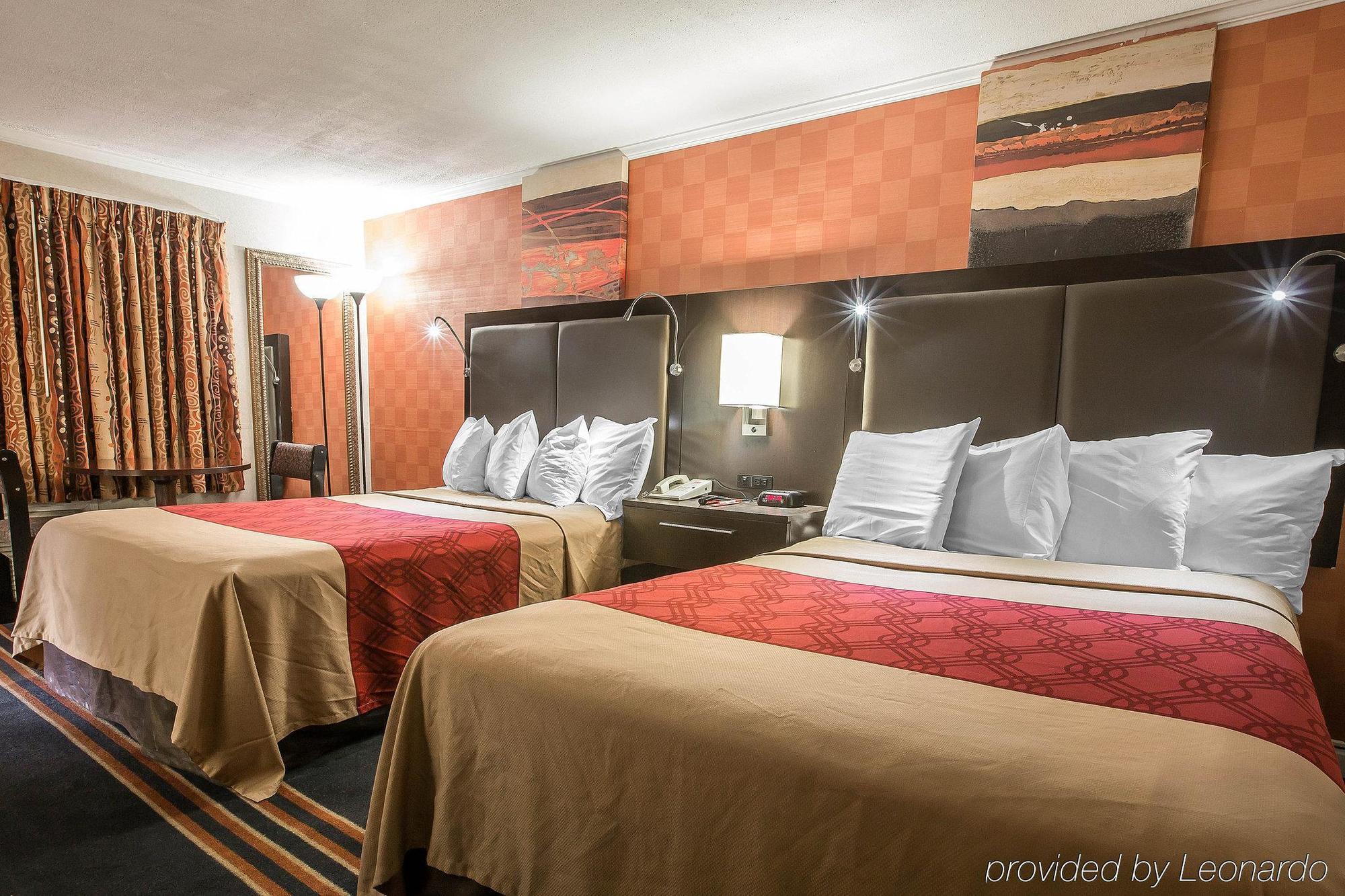 Econo Lodge Montpelier I-89 Екстериор снимка